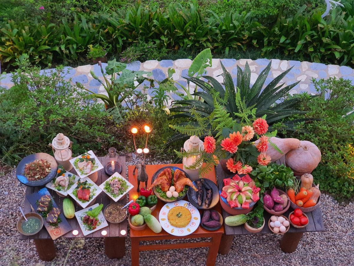 ホテル サパ クレイ ハウス マウンテン リトリート エクステリア 写真
